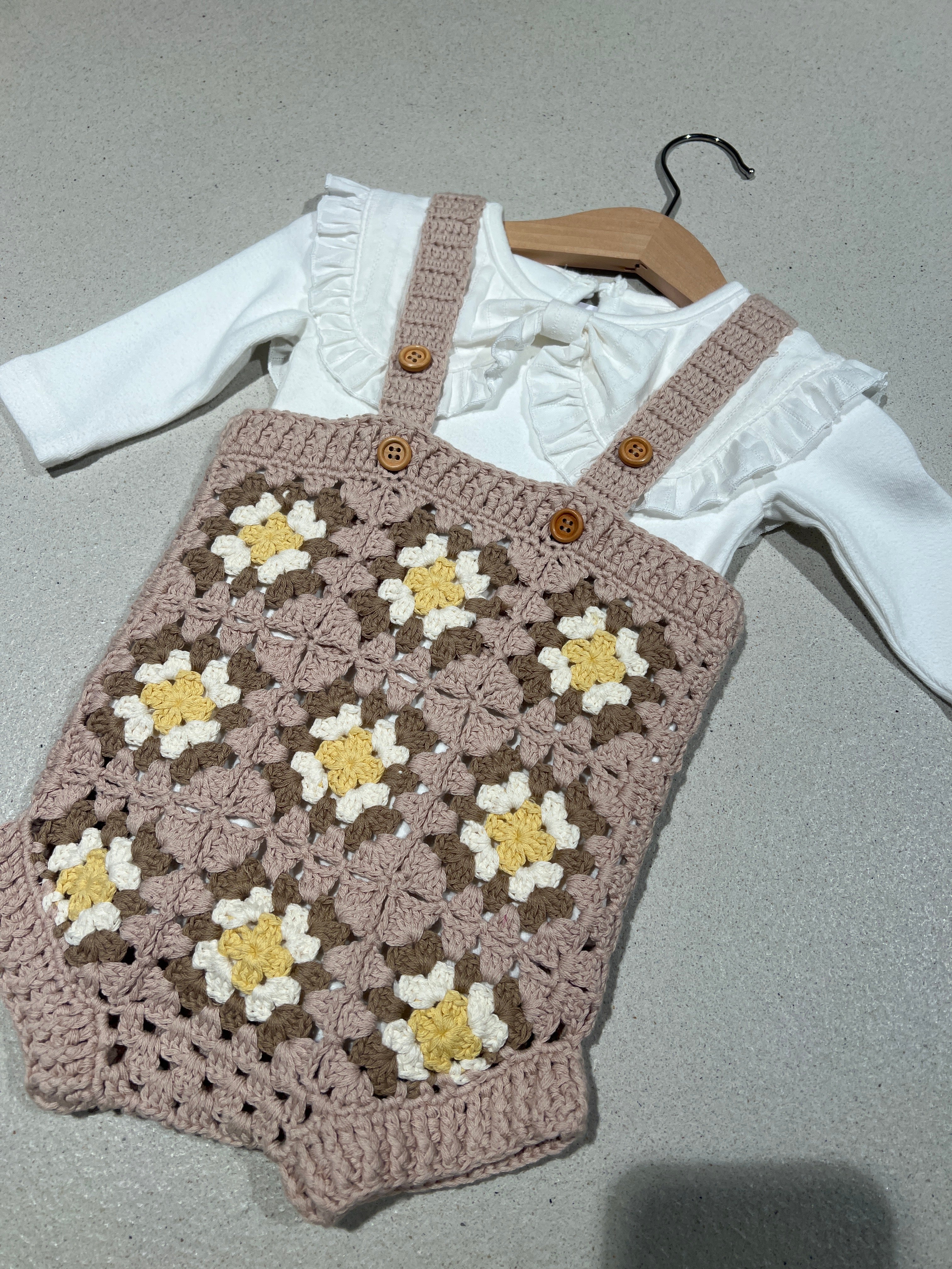 FLOWER KNIT BODYSUIT