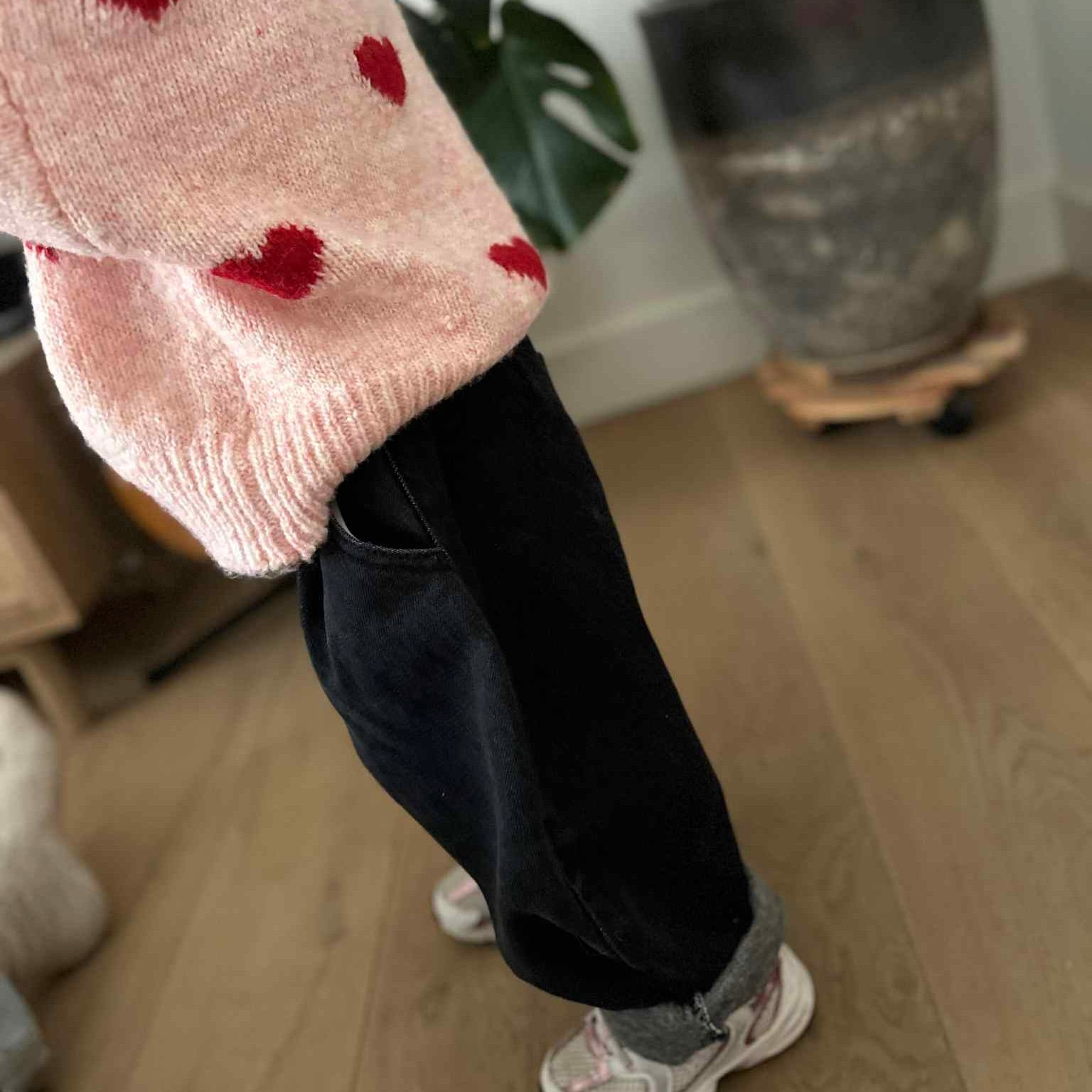 PINK HEART CARDIGAN